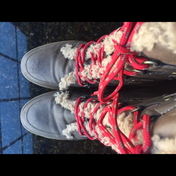 XOXO Boots - Picture 5 of 5